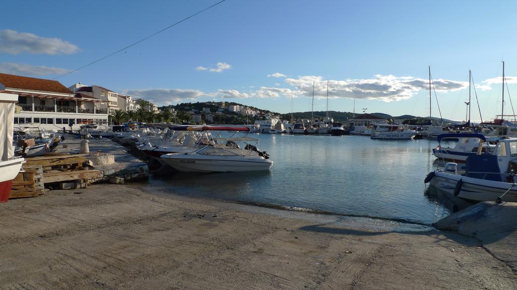 Apartments Tonka Trogir Eksteriør bilde